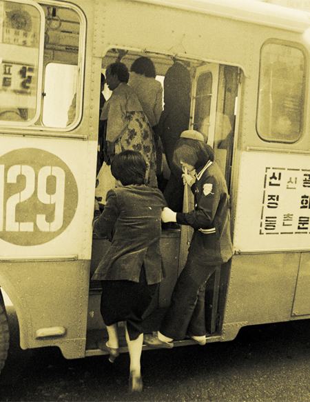 
	1983�� 3�� 30�� ���� �ó����� �ȳ��� ����
