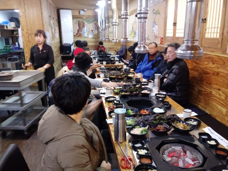 Ŭ���ϸ� Ȯ������� �ֽ��ϴ�